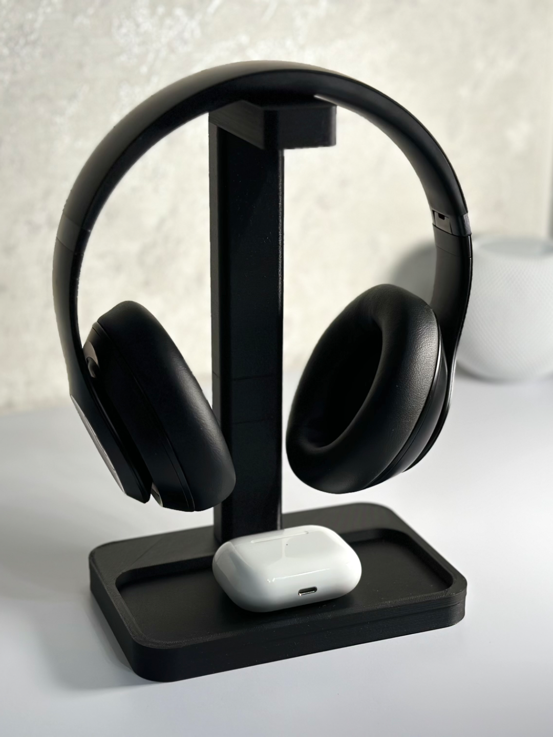 3D KULAKLIK STANDI 01